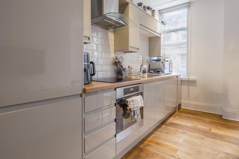 3 bedroom apartment to rent, Chaucer Building, Newcastle Upon Tyne NE1