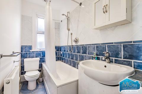 2 bedroom maisonette to rent, Manor Park Road, East Finchley, N2