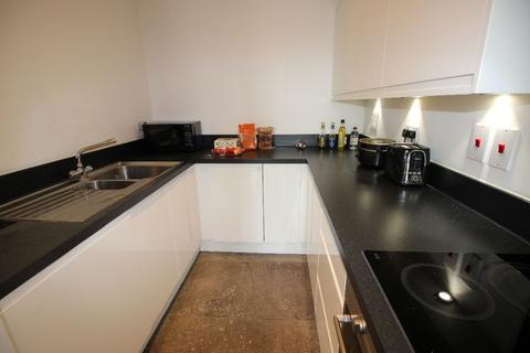 1 bedroom apartment for sale, Plough Road, Yateley GU46