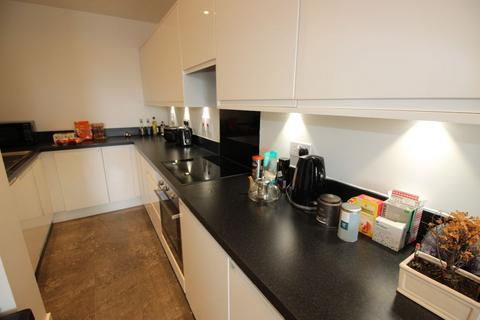 1 bedroom apartment for sale, Plough Road, Yateley GU46