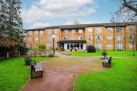 1 bedroom retirement property for sale, Ennerdale Court, Wanstead