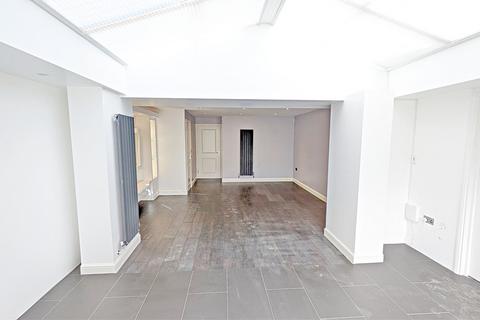 4 bedroom semi-detached house for sale, Sparrowhawk Place, Hatfield, AL10