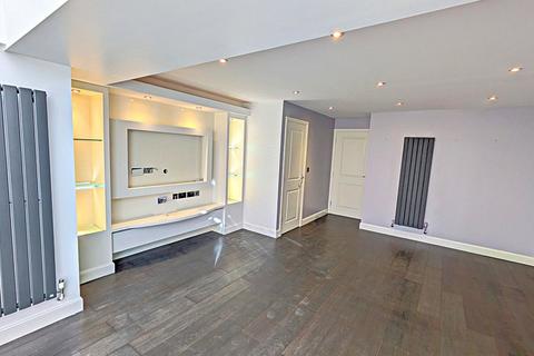 4 bedroom semi-detached house for sale, Sparrowhawk Place, Hatfield, AL10