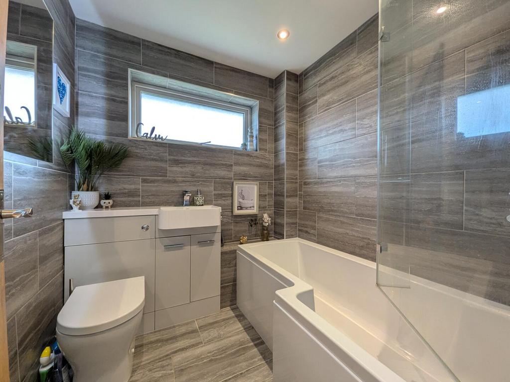 PXL 20251103 145537861.jpg