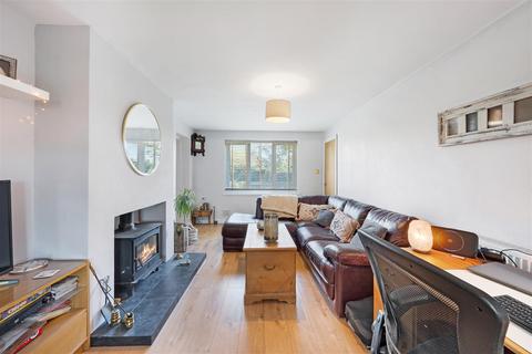 3 bedroom end of terrace house for sale, Queensford, Worthenbury.