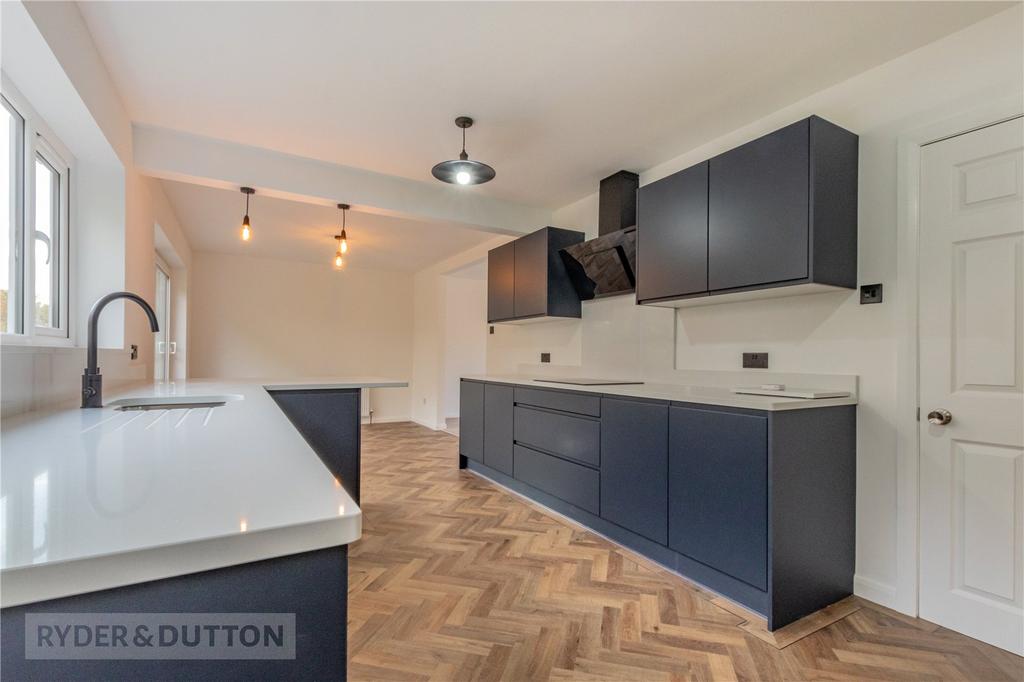 Kitchen/Dining Room