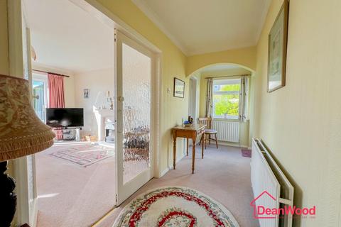 undefined, 15, Cronk Avenue, Birch Hill, Onchan