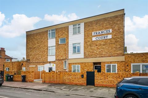 2 bedroom flat to rent, Frances Court, Chingford Mount Road, Chingford