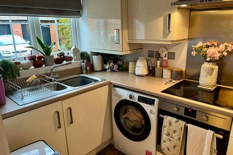 16 Burrow Drive, Rothley, Leicester, LE7 7RZ