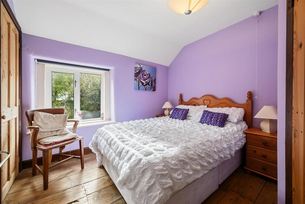 Bedroom One.jpg
