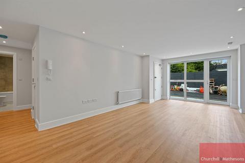 1 bedroom flat to rent, Manor Park Road, Harlesden NW10 4JX