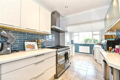 4 bedroom detached house for sale, Kenilworth Road, Cubbington, Leamington Spa