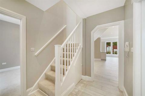 undefined, Brougham Road, London W3