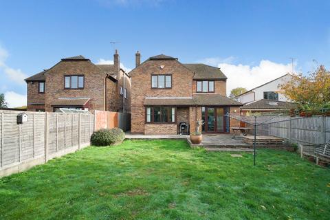 undefined, Mancroft Road, Caddington, LU1