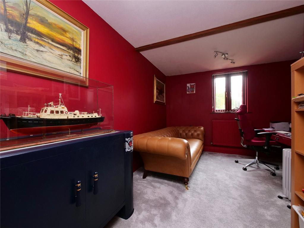 Office/Cinema Room