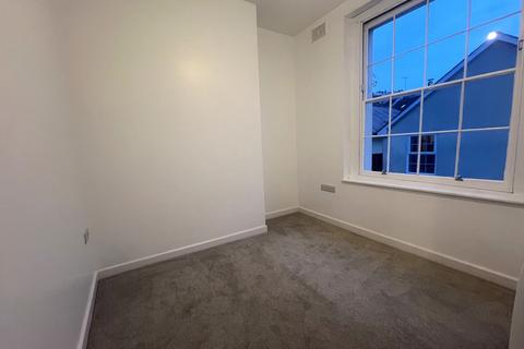 1 bedroom apartment to rent, Park Road, Dawlish, EX7