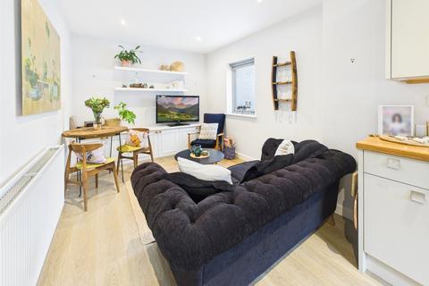 undefined, Norwood Close, Twickenham