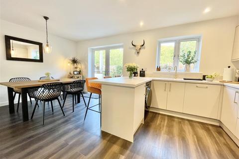 undefined, Fallow Drive, Banham