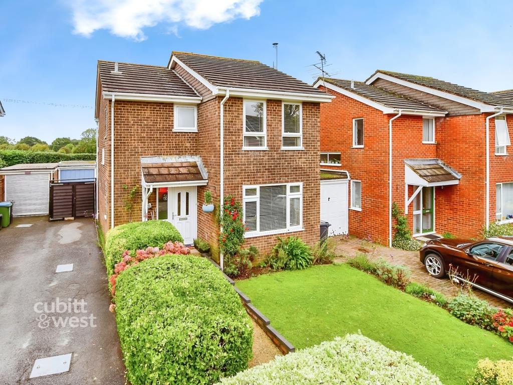 Westergate Lamorna Gardens Westergate PO20 3 bed detached house - £1,800 pcm (£415 pw)