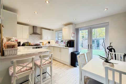 2 bedroom end of terrace house for sale, Morley Close, Yateley, Hampshire