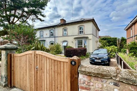 1 bedroom apartment for sale, Green Lawn, Rock Ferry, Merseyside, CH42
