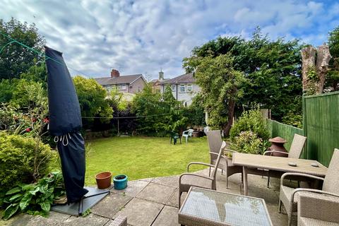 1 bedroom apartment for sale, Green Lawn, Rock Ferry, Merseyside, CH42