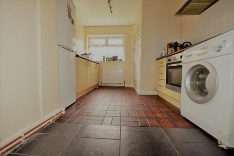 26 Langdale Avenue House Share