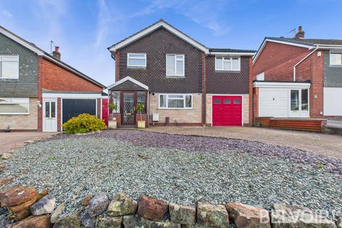 4 bedroom detached house for sale, Meadow Way, Walton, Stone, ST15
