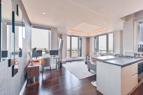 2 bedroom flat for sale, Coral Row, Battersea, London, SW11