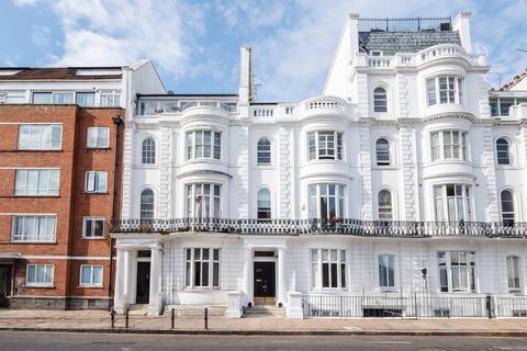 undefined, Gloucester Terrace, Bayswater, London, W2