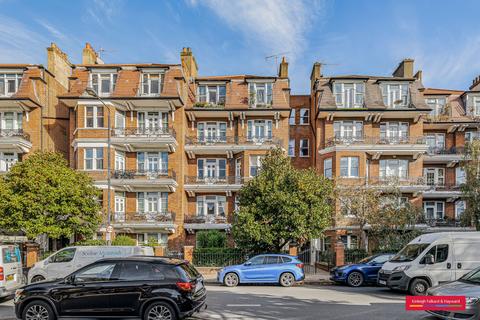3 bedroom flat to rent, Ashburnham Road, London, SW10