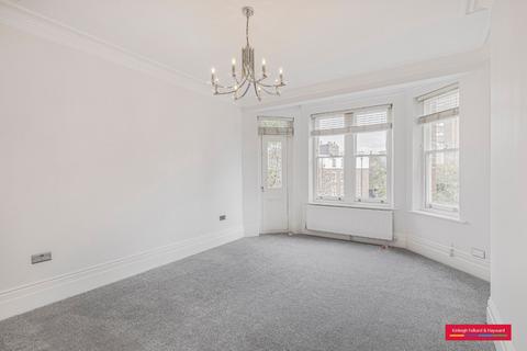 3 bedroom flat to rent, Ashburnham Road, London, SW10
