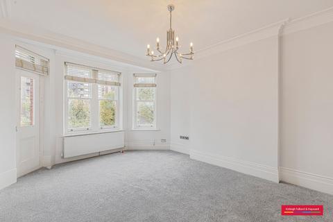 3 bedroom flat to rent, Ashburnham Road, London, SW10