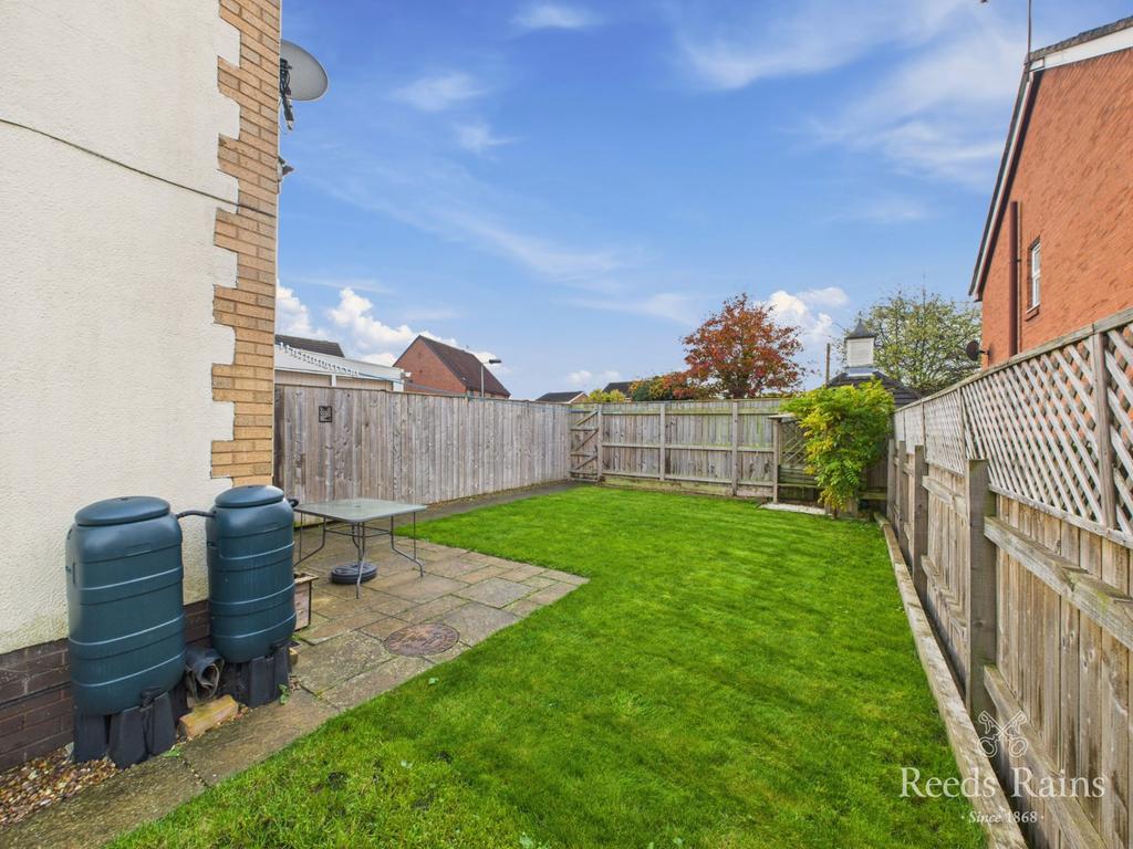 Side/Rear Garden