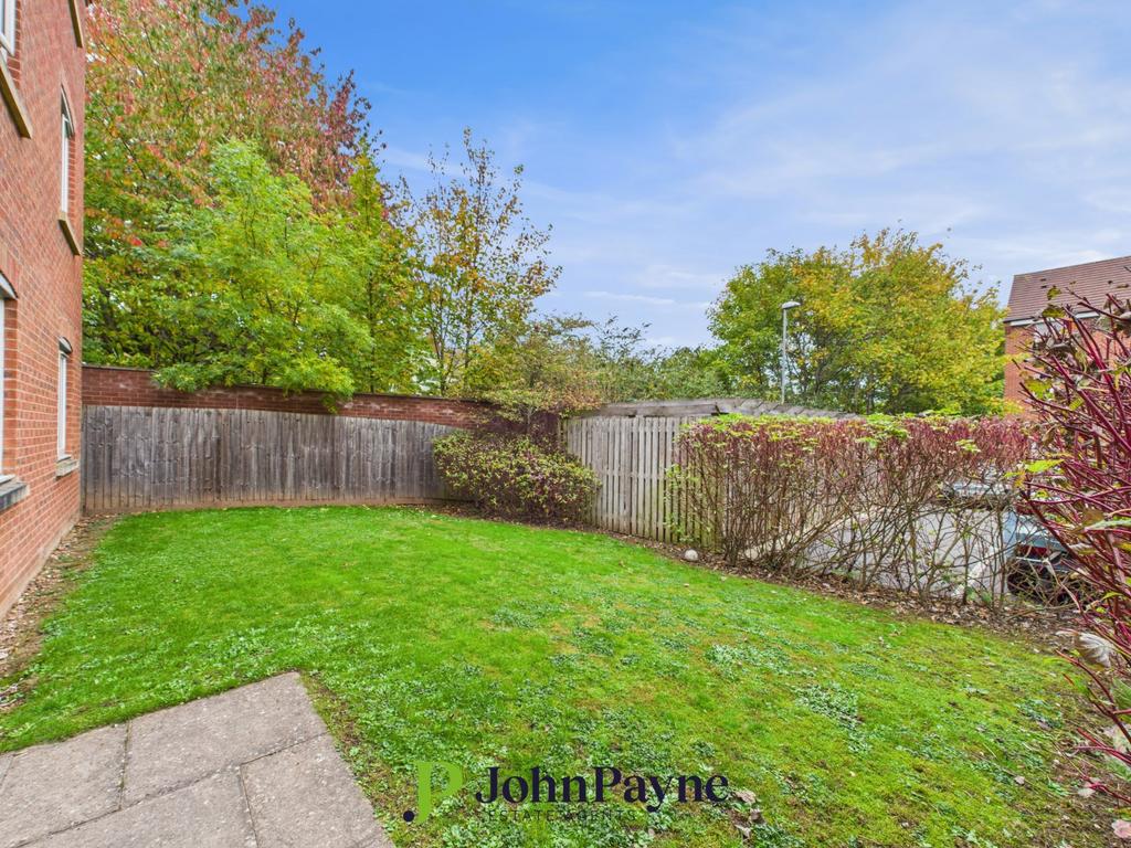 Rear Communal Garden