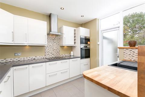 3 bedroom terraced house for sale, The Chase, Norbury, London, SW16