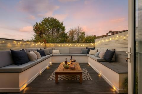 3 bedroom terraced house for sale, The Chase, Norbury, London, SW16