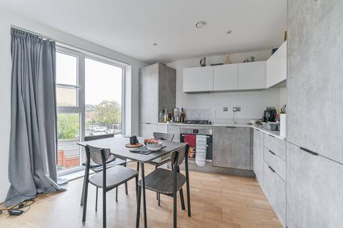 1 bedroom flat to rent, Norwood, Norwood, London, SE25