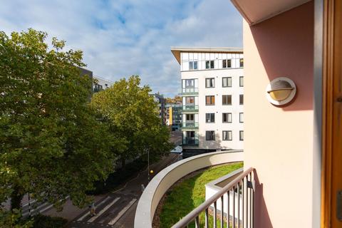 1 bedroom flat for sale, Balmoral House, Harbourside