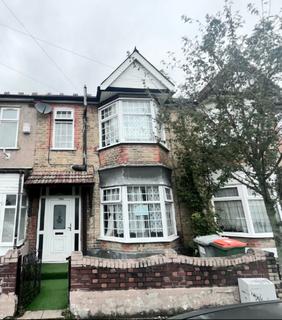 4 bedroom terraced house to rent, Masterman Road, London, E6