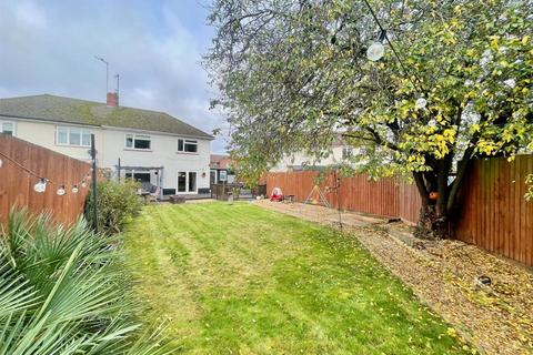 4 bedroom semi-detached house for sale, Western Avenue, Peterborough