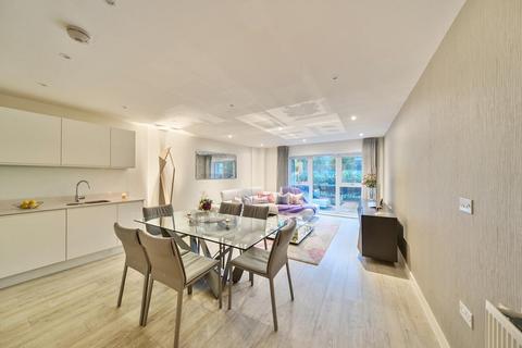 2 bedroom flat for sale, Howard Road, Stanmore HA7