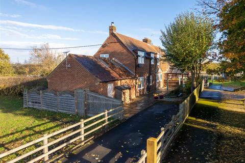 undefined, Bicester Road, Aylesbury HP18