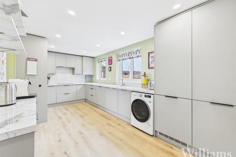undefined, Bicester Road, Aylesbury HP18
