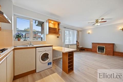 1 bedroom terraced house to rent, Waller Drive, Northwood HA6