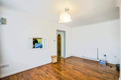 undefined, Winterbourne Road, Thornton Heath CR7