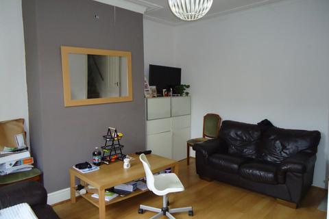 undefined, Rydall Street, Leeds LS11