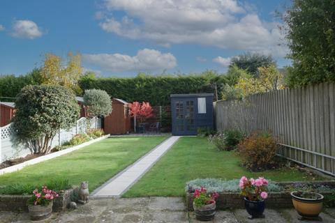 3 bedroom semi-detached house for sale, Pearcroft Road, Ipswich, Suffolk