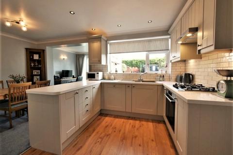 3 bedroom semi-detached house for sale, Pearcroft Road, Ipswich, Suffolk