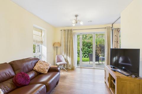 1 bedroom ground floor flat for sale, 2 Queen Elizabeth Court, Tram Lane, Kirkby Lonsdale, LA6 2FF
